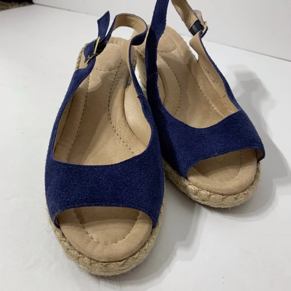 EUC Lands’ End Blue Suede Wedge Jute‎ Heel Sandals
